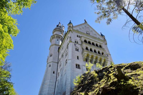 樓宇自控係統，91免费软件建築，高效管理，智能化，信息技術