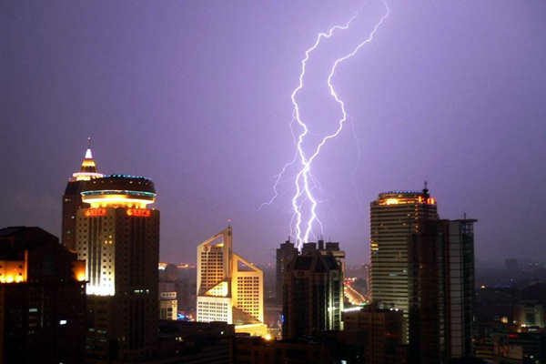 樓宇自控係統的雷電防護！(圖1)